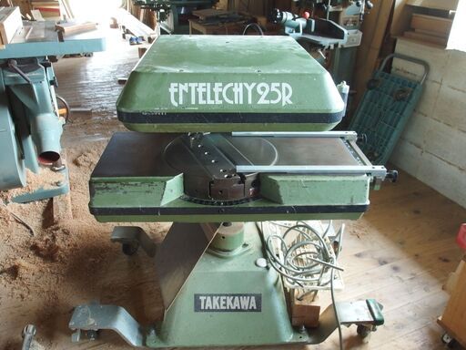 使いやすい超仕上げ鉋盤（替え刃式）