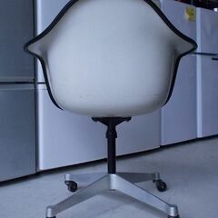 ハーマンミラー アームシェルチェア ナウガレザー ヴィンテージ