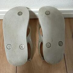 OLD NAVY♡16cm シルバーラメ ビーチサンダルの画像