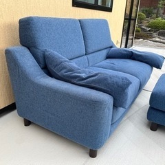 ソファ　3人掛け　オットマン付き　良品の画像