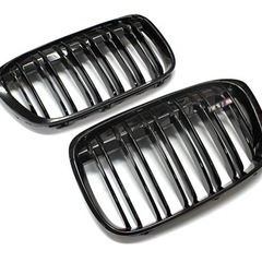 新品　BMW グリル　エンブレム付の画像