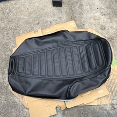 GT380 GT550 GT750 GT250 サンパチ シート 表皮 新品 訳有品　画像参照の画像