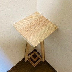 コーナーテーブル　耳付き材　　12日〆切　　13.14日お渡しの画像