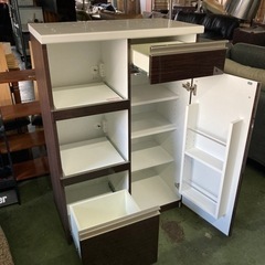 ● カップボード、食器棚、レンジボード、電源4カ所、楽天で57002円の画像