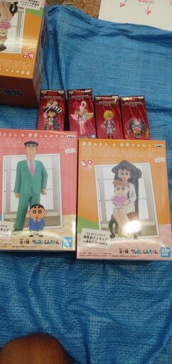 クレヨンしんちゃん　ワンピースフィルムレッド　フィギュア
