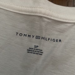 Tシャツ・Tommy Vネックの画像