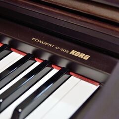 （商談中）電子ピアノ　椅子付　コルグ　KORG CONCERT  C-505 　88鍵の画像