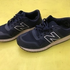 ニューバランス スニーカー　27.5 cm