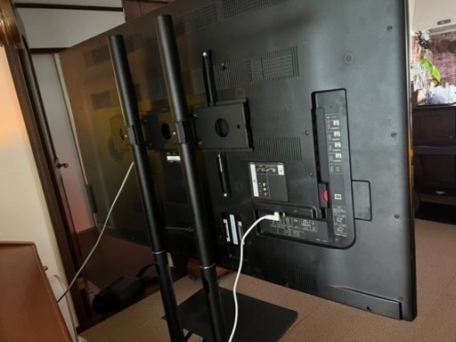 シャープ　亀山モデル　６０インチ　スタンド　アンテナ付き