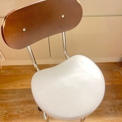 【ニトリ】カウンターチェア(マスク4ホンアシ WH)の画像