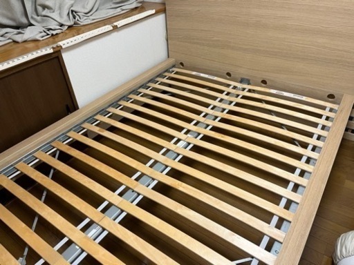 IKEA ダブルベッドフレーム　MALM マルム　収納2つ