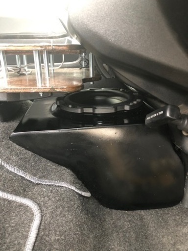 値下げしました‼️２００形ハイエース用フロントウーハー　ロックフォード