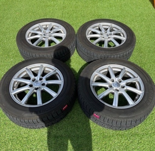 スタッドレスタイヤ　アルファード　225/60R17 ヨコハマタイヤ