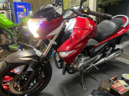 お値下げします！エンジン静か！スズキ　GSR250  250cc オートバイ