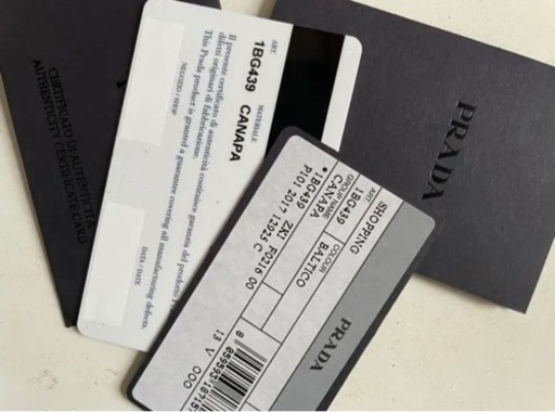 PRADA ハンドバッグ