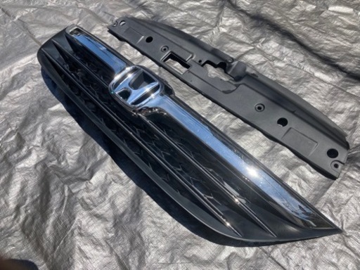 ホンダステップワゴン rg1 フロントグリル