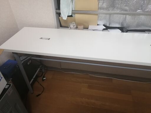 折りたたみ机　横180cm×奥行45cm×高さ80cm　8/19までに取りにこれる方限定