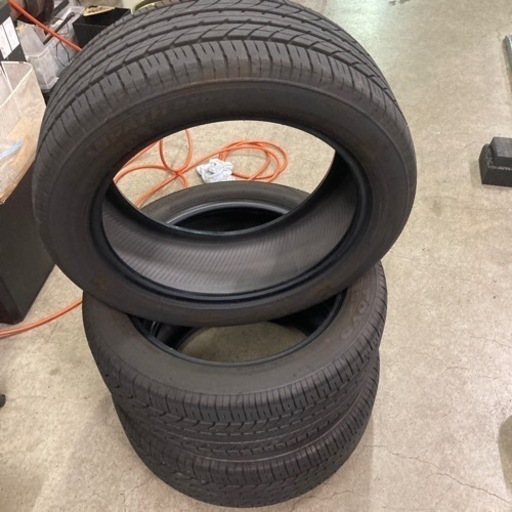 235 50R18バリ山2021年製　トランパスR30  3本セット