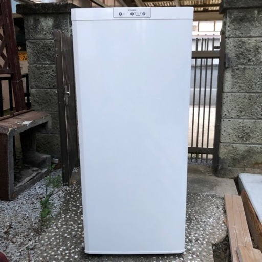 三菱 ノンフロン冷凍庫  MF-U12N-W    121L