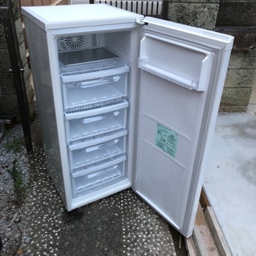 三菱 ノンフロン冷凍庫  MF-U12N-W    121L