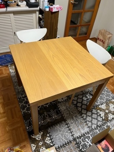 ダイニングテーブル（IKEA）と椅子2脚
