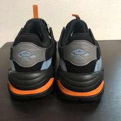 PUMA thunder disc atmos 26cm の画像