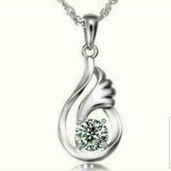 ▼①j←←←m18-7   刻印有/天使の翼ブリリアントペンダントネックレス01       202208100653の画像