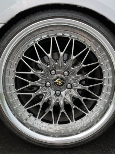 深リム!!タイヤ付きwork vs xv20インチ