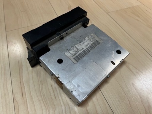 【ジャンク品】キャデラック フリートウッド ブロアム 91.92用 エアコンスイッチ パネル