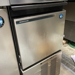22年製ほぼ新品　ホシザキ製氷機IM-25M2