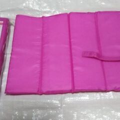 〈未使用&新品〉キャンプや海水浴場にいかが？レジャーチェア等、アウトドア6点セットの画像