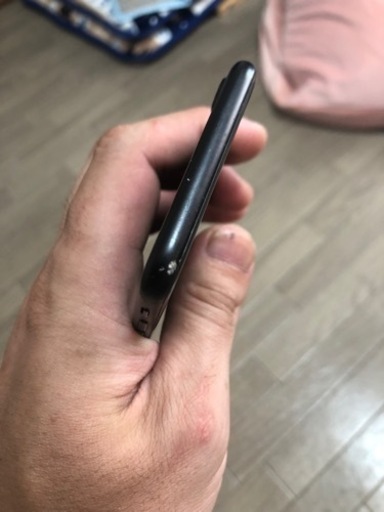 値下げ　iPhone 7 128GB ブラック　訳あり