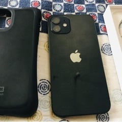 ほぼ未使用 iPhone12 64GB ブラック おまけ付き