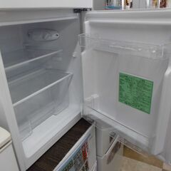 ru様購入持ち 引取限定】冷蔵庫 ヤマダ 中古品 87L 2020年式 YRZ-C09H1 YAMADA