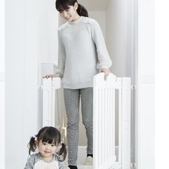 ベビーゲート　ペットゲート　柵　階段上　落下防止　侵入防止の画像