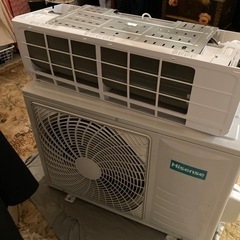 極美品　??早い者勝ち??14畳エアコンHisense  HA-S40D2E9-W