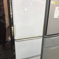 取りに来れる方限定！ＳＨＡＲＰの３ドア冷蔵庫です！
