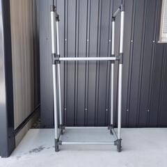 タイヤラック