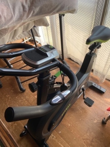 【決まりました】フィットネスバイク　FITBOX