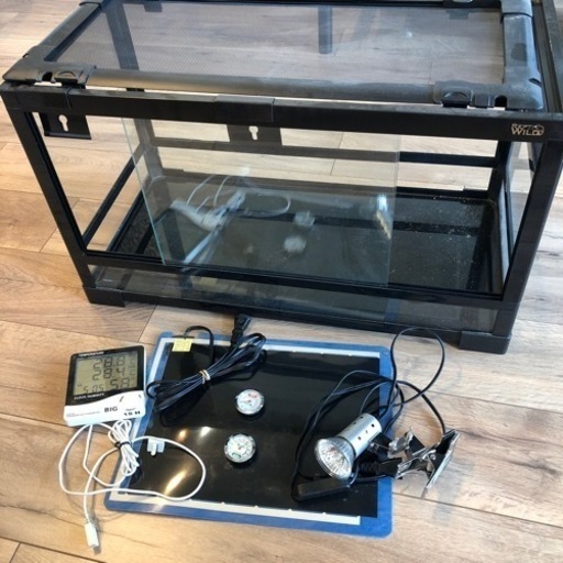 爬虫類ケージ　60×30×35