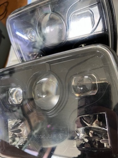 角目社外LEDヘッドライト　値下げ可