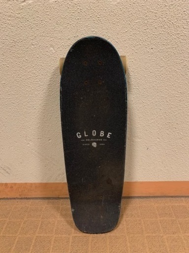 GLOBE スケートボード スケボー クルーザー