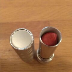 CLINIQUEクリニーク　口紅　ベリー系　1回のみ使用の画像