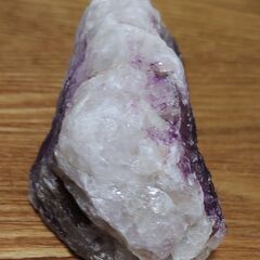 アメジスト？原石の画像