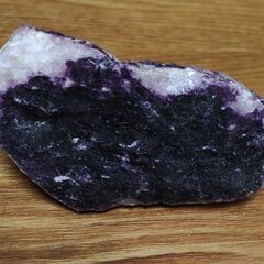 アメジスト？原石の画像