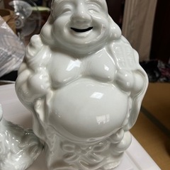 砥部焼と普通の置物