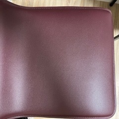 カウンターテーブルとカウンターチェアの画像