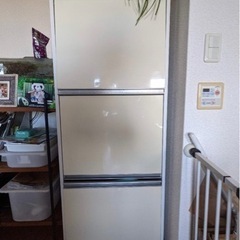 【無料】キッチン家電棚