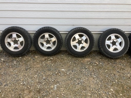 ジムニー純正アルミ　196R16 ﾄｰﾖｰﾄﾗﾝﾊﾟｽMT