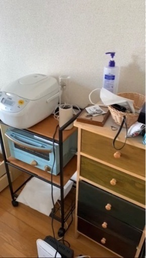 引き出し棚
